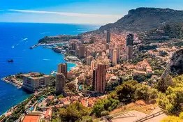 九游社区-摩纳哥内部会议纪要流出：加时末段手感冰凉，欧冠使命明确，医务组通报恢复(巴萨和摩纳哥的甘伯杯比赛)