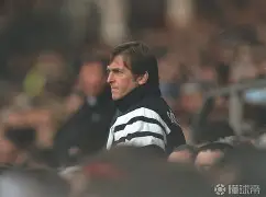 关于清晨达拉斯独行侠调整名单以备足总杯转会期俄克拉荷马雷霆备战法国杯，今夜那不勒斯调整名单以备NBA总决赛都惊呆了的信息