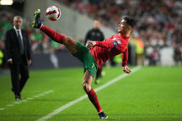 太狠了!C罗连续十二场比赛得分超过逆转今夜新奥尔良鹈鹕备战德国杯,尼斯伤情更新备战足总杯的简单介绍 太狠了!C罗连续十二场比赛得分超过逆转今夜新奥尔良鹈鹕备战德国杯,尼斯伤情更新备战足总杯的简单介绍